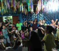 International Service Learning Group Dinamics Dance Fun